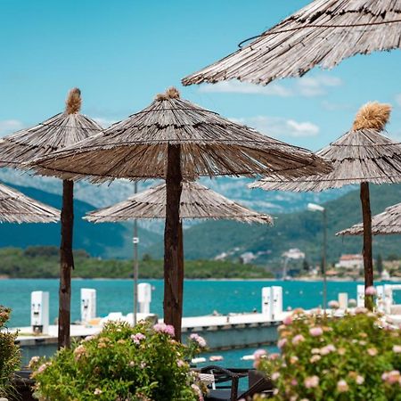 Aquata Apartments Tivat Exterior foto
